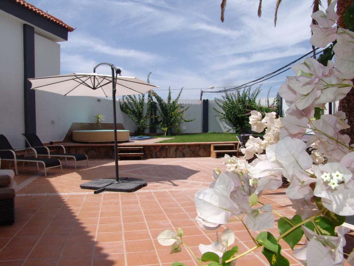 Villa Beatriz Salobre  Exterior photo